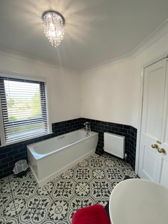 New Listing Faye's Place Сasa de vacaciones